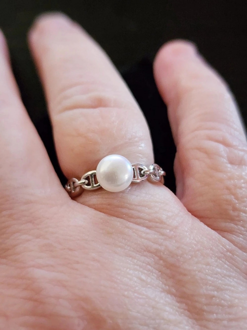 Pearl Ring in Silver & White